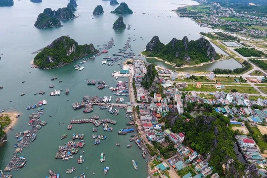 Đồng ý quy hoạch mở rộng Khu đô thị ven biển thị trấn Cái Rồng.