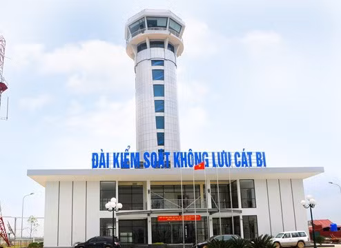 Đài kiểm soát không lưu Cát Bi.