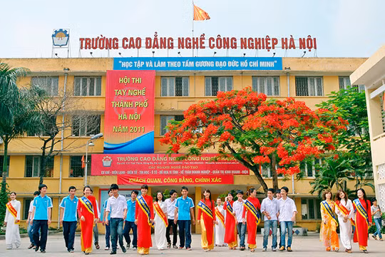 Trường Cao đẳng nghề công nghiệp Hà Nội hiện đang có trụ sở tại 131 Thái Thịnh/ Ảnh: hnivc.edu.vn