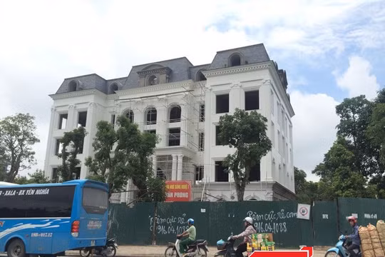 Dự án đầu tư xây dựng Tòa nhà Sông Nhuệ I do liên danh Công ty TNHH MTV đầu tư phát triển Thủy Lợi Sông Nhuệ và Công ty CP thương mại Ngôi nhà mới thực hiện - Ảnh: Q.V