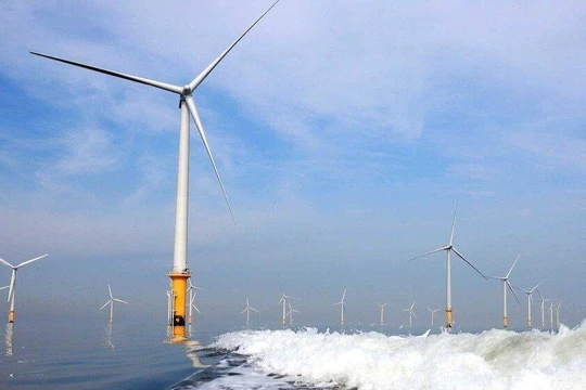 Ninh Thuận sắp đón nhận 2 dự án điện gió ngoài khơi với tổng mức đầu tư hơn 381.000 tỉ đồng. Ảnh: EVN