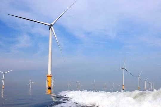 Ninh Thuận sắp đón nhận 2 dự án điện gió ngoài khơi với tổng mức đầu tư hơn 381.000 tỉ đồng. Ảnh: EVN