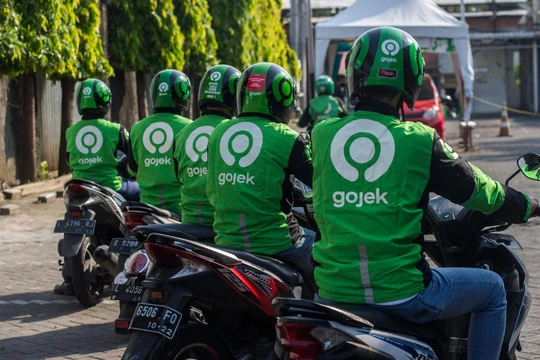 Một năm sau IPO, công ty mẹ của Gojek ngày càng chìm sâu trong thua lỗ