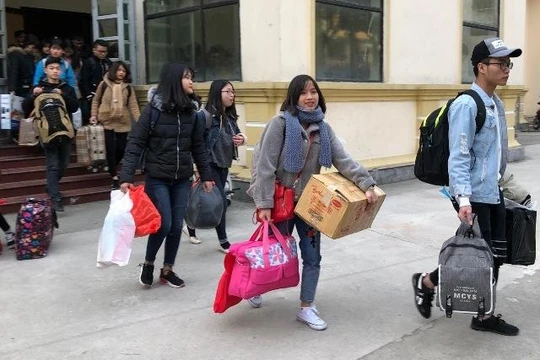 Địa phương nào bắt cách ly, xét nghiệm y tế khi về quê ăn Tết