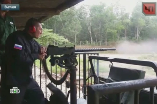 Clip đặc nhiệm Nga luyện tập đánh du kích ở Việt Nam