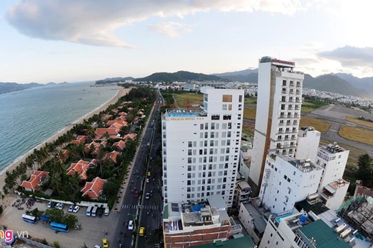 Khu vực sân bay Nha Trang được quy hoạch thành khu dịch vụ, thương mại.