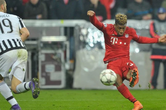 "Hạt nhận" trong màn lội ngược dòng nghẹt thở của Bayern Munich, Kingsley Coman, lại được mượn từ chính... Juventus.