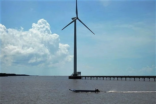 Tháp điện gió tại một tỉnh Đồng bằng sông Cửu Long đã được đưa vào vận hành. Ảnh minh họa: Trung Chánh