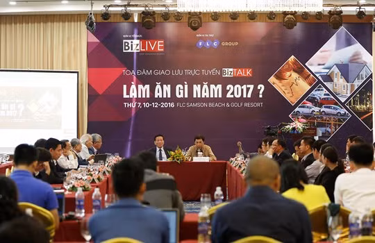 Toàn cảnh Tọa đàm “Làm ăn gì năm 2017?”.