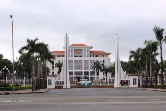 Quảng Nam chuyển 9 đơn vị sự nghiệp công lập thành Cty cổ phần