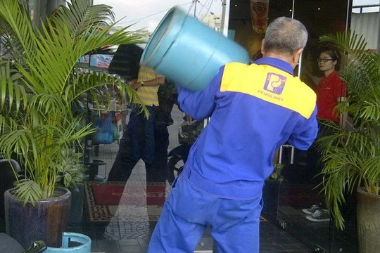 Muốn kinh doanh gas phải có 100.000 bình. Ảnh TL.