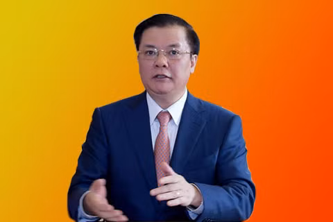 Điều quan trọng là làm sao tháo gỡ khó khăn cho sản xuất phát triển vì nguồn thu phải là từ sản xuất mới ổn định. Bộ trưởng Tài chính Đinh Tiến Dũng.