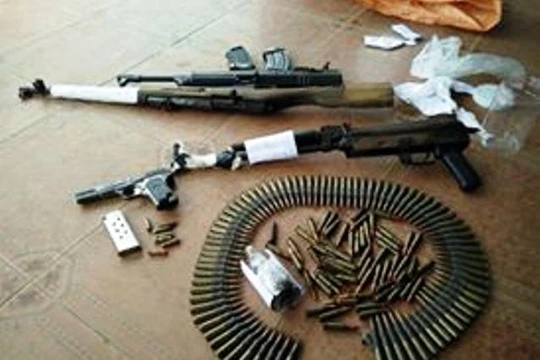 Số vũ khí mà Trương Ghi Ta giao nộp - ảnh Công an phường Nam Lý cung cấp