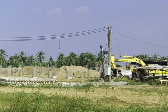 Khu vực thi công nền móng Bệnh viện đa khoa tỉnh Kiên Giang - Ảnh: K.Nam