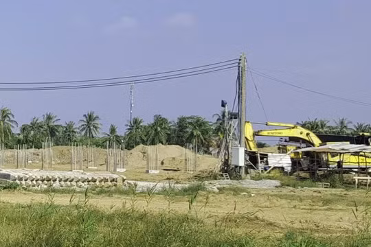 Khu vực thi công nền móng Bệnh viện đa khoa tỉnh Kiên Giang - Ảnh: K.Nam