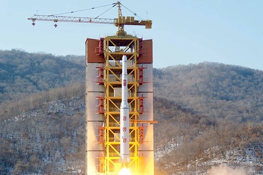 Vụ Bắc Triều Tiên phóng tên lửa: Mỹ nên tiên trách kỷ…