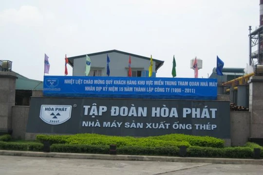 Tập đoàn Hòa Phát đang "buôn" vố ngân hàng?