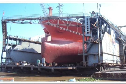 SBIC tích cực sửa chữa tàu cũ để tăng doanh thu - Ảnh:TL