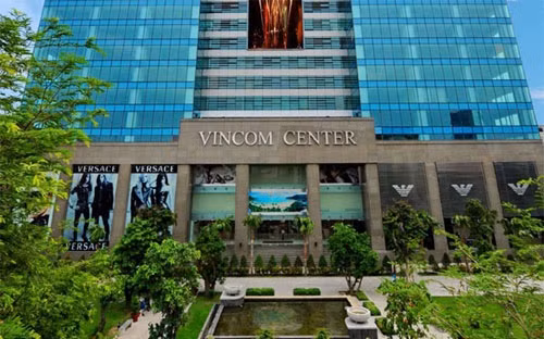 SSC nới hạn công bố BCTC trong 2016 cho Vingroup