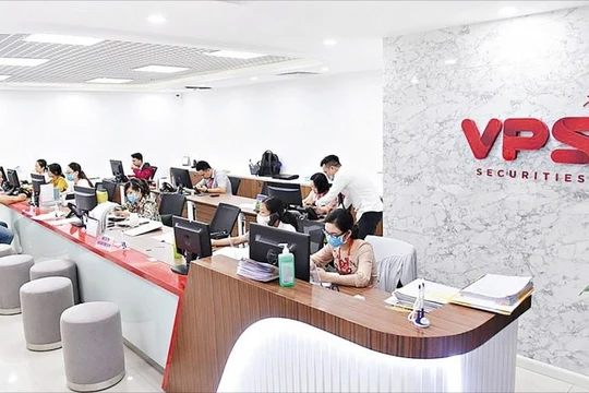 Đầu tư chứng khoán hiệu quả với phương pháp nào?