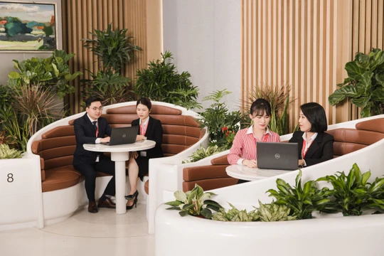 Chuyển đổi số và câu chuyện của “Người dẫn dắt” 