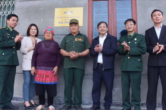PVcomBank bàn giao nhà tình nghĩa cho gia đình cựu chiến binh tại tỉnh Lào Cai 