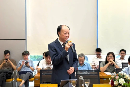 Đề xuất tạo sàn thương mại cho người buôn bán nhỏ tham gia miễn phí