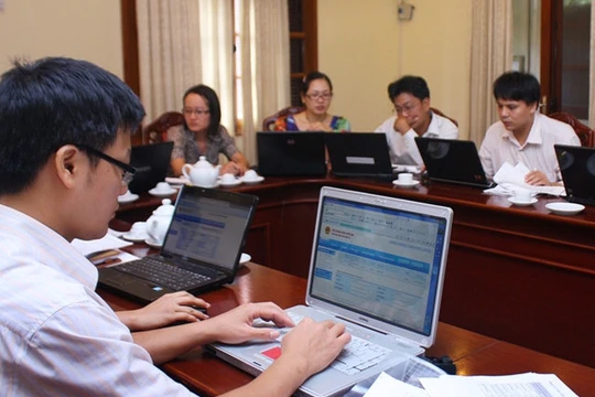 UBND TP. Hà Nội sẽ nâng cấp hệ thống mạng, thiết bị công nghệ thông tin cơ quan, đơn vị để đáp ứng điều kiện hạ tầng mạng tham gia vào Hệ thống mạng đấu thầu Quốc gia. Ảnh minh hoạ: Internet.