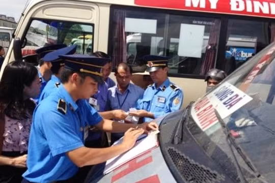 Sở GTVT Hà Nội sẽ cấp phép đăng ký kinh doanh vận tải tại địa chỉ http://qlvt.mt.gov.vn. (ảnh minh hoạ: Báo Giao thông)