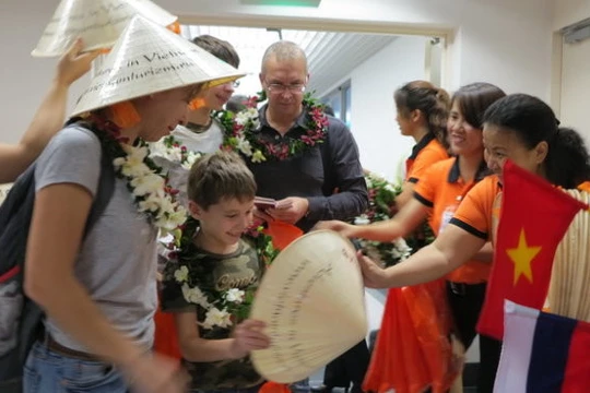 Việc cấp visa điện tử là thay đổi về công cụ, cách thức tiếp cận để du khách làm thủ tục dễ dàng hơn. Ảnh minh hoạ: Internet