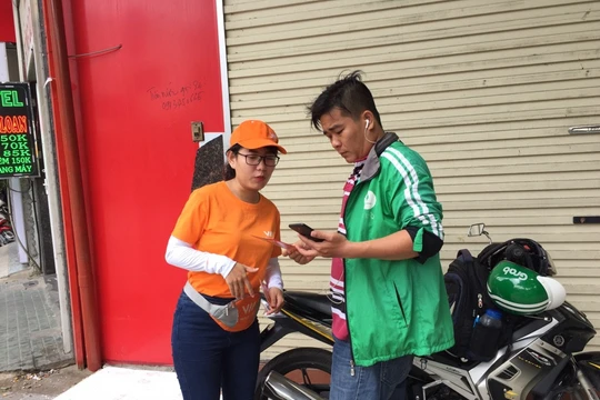 Nghề sales không bao giờ được lọt vào danh sách những công việc “nhàn hạ”, nhưng chưa bao giờ nó bị đào thải. Ảnh minh hoạ: Phương Thuỷ.