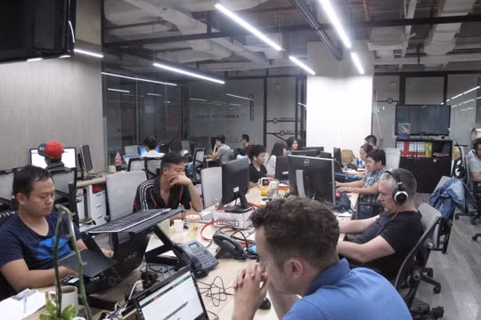 Sự phát triển của các công ty khởi nghiệp công nghệ có liên quan mật thiết đến chất lượng lẫn số lượng nhân lực IT trong nước (ảnh chụp tại không gian làm việc chung Dreamplex) - Ảnh: C.Nhật