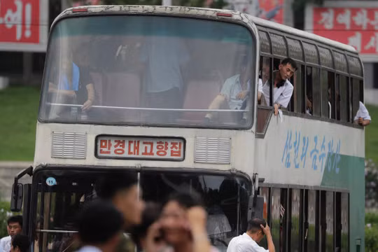 Người Triều Tiên đi làm từ rất sớm, 59% người dân rời nhà đi làm hàng ngày.