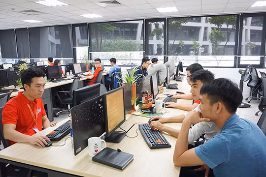 Ông Hoàng Nam Tiến: "Với ngành phần mềm chúng tôi, cứ 100 USD xuất khẩu thì có 84 - 86 USD do người Việt Nam làm ra". Ảnh minh hoạ: Internet