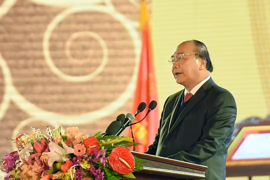 Theo Thủ tướng, Bắc Ninh phải trở thành hình mẫu độc đáo về tư duy phát triển thịnh vượng dựa trên kinh tế tri thức, các mô hình sáng tạo, đột phá và sức mạnh tiềm ẩn của chiều sâu văn hóa.