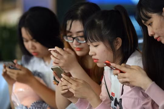 Dịch vụ chuyển mạng giữ số sẽ cho phép người dùng di động lựa chọn nhà cung cấp dịch vụ di động mà không phải thay đổi số thuê bao. Ảnh minh hoạ: Tuổi trẻ