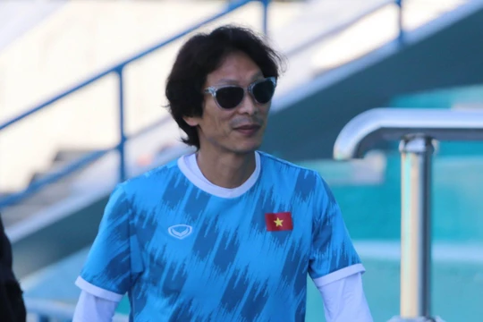 Thầy trò HLV Gong Oh-kyun buộc phải chiến thắng U23 Malaysia trong trận đấu chiều nay nếu muốn đi tiếp. Ảnh VFF.