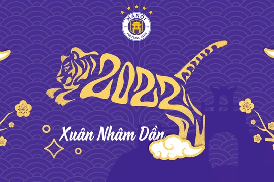 HLV Park Choong Kyun người Hàn Quốc được mời về sân Hàng Đẫy để tái thiết đội bóng Thủ đô. Ảnh HNFC.