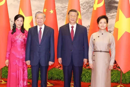 Lễ đón Tổng Bí thư, Chủ tịch nước Tô Lâm và Phu nhân tại Thủ đô Bắc Kinh