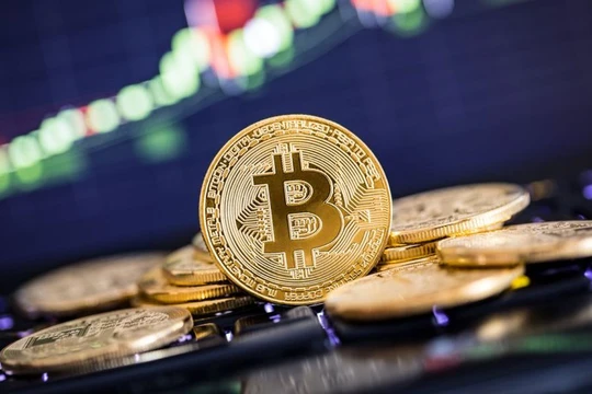 Giá vàng, Bitcoin hôm nay đều tăng. Ảnh minh họa