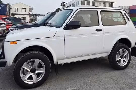 Lộ diện ô tô Lada của Nga sắp bán tại Việt Nam: Thiết kế và trang bị nghèo nàn