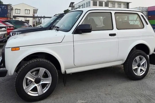 Lộ diện ô tô Lada của Nga sắp bán tại Việt Nam: Thiết kế và trang bị nghèo nàn