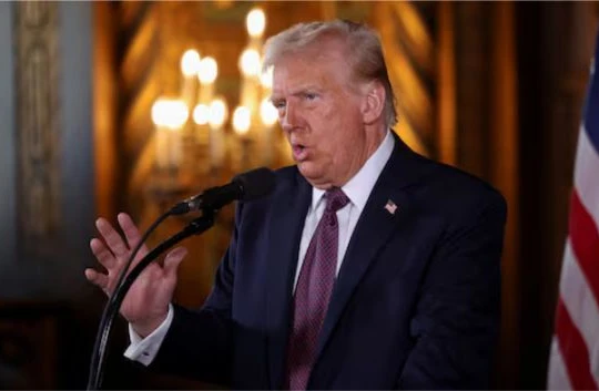 Tổng thống đắc cử Mỹ Donald Trump phát biểu tại Mar-a-Lago ở Palm Beach, Florida, Hoa Kỳ ngày 7/1. Ảnh: Reuters.