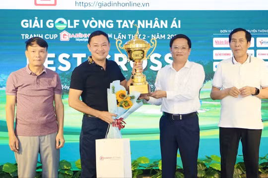 Giải golf "Vòng tay nhân ái" chung tay xoa dịu nỗi đau cho bệnh nhi ung thư có hoàn cảnh khó khăn