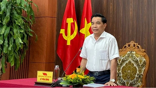 Ông Lê Văn Dũng, Chủ tịch UBND tỉnh Quảng Nam chủ trì buổi Họp báo thông tin về tình hình KT-XH 9 tháng 2024 và nhiệm vụ quý IV/2024.