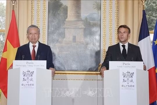 Tuyên bố chung về việc nâng cấp quan hệ lên Đối tác chiến lược toàn diện giữa Việt Nam, Pháp