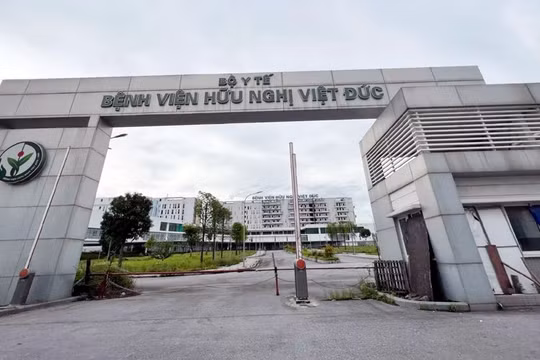Kiến nghị xử lý trách nhiệm lãnh đạo Bộ Y tế liên quan 2 dự án bệnh viện chậm tiến độ