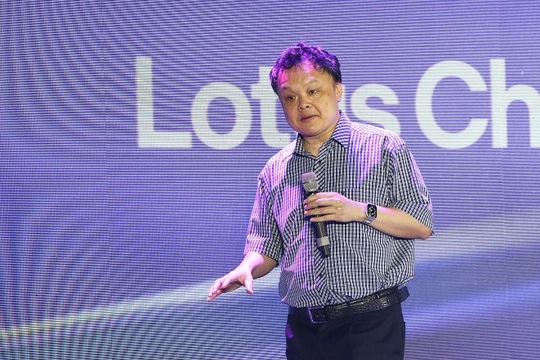 Lotus Chat ra mắt: Có thể đánh bại Zalo, Messenger, Viber?