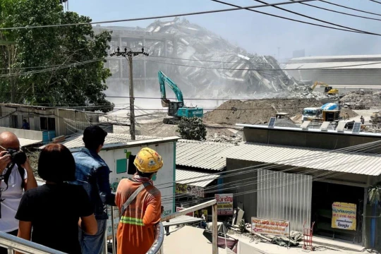 Động đất 7,7 độ richter tại Myanmar, Thái Lan rung chuyển, Hà Nội và TP.HCM cảm nhận rõ rung lắc