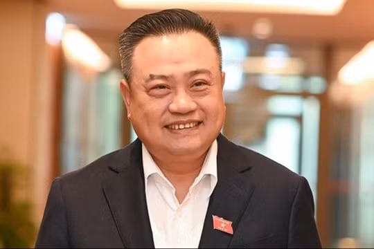 Ông Trần Sỹ Thanh làm Chủ nhiệm Ủy ban Kiểm tra Trung ương